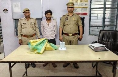 मांट पुलिस की कार्रवाई: 18 पब्बे अवैध देशी शराब के साथ एक तस्कर गिरफ्तार, भेजा गया जेल